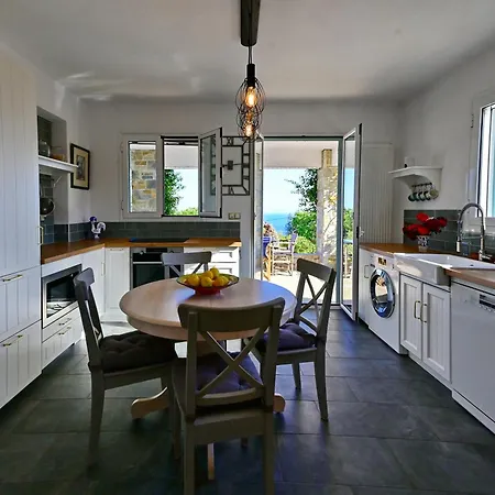 Agrielia House Alonnisos Town