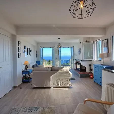 Agrielia House Alonnisos Town
